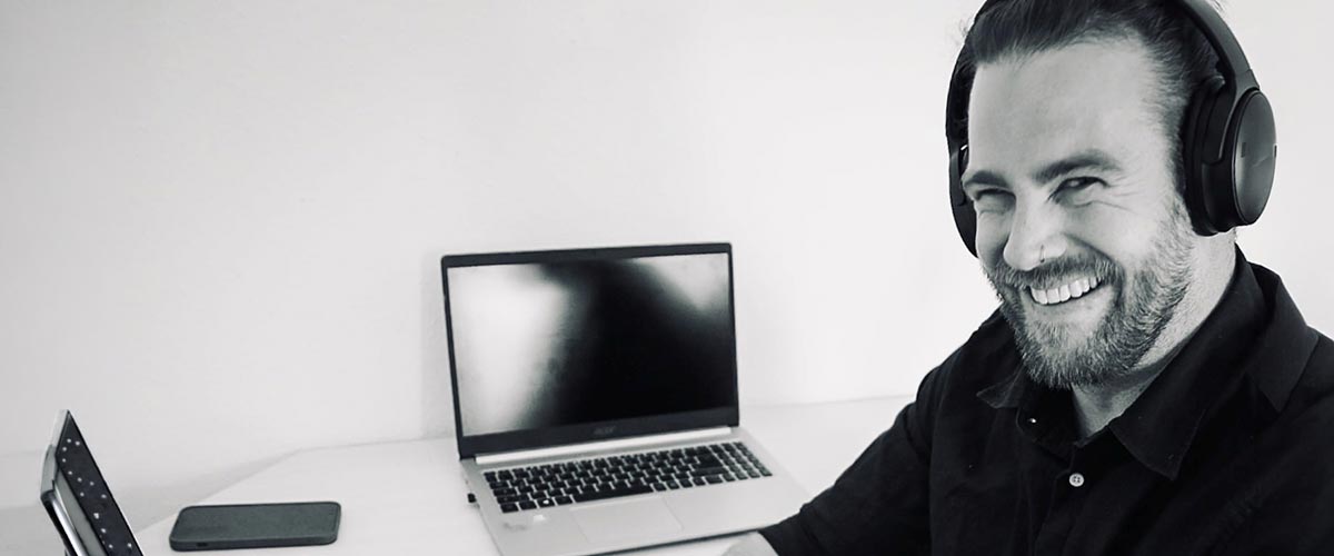 Daniel Weinbrecher im Podcast Born to Pflege