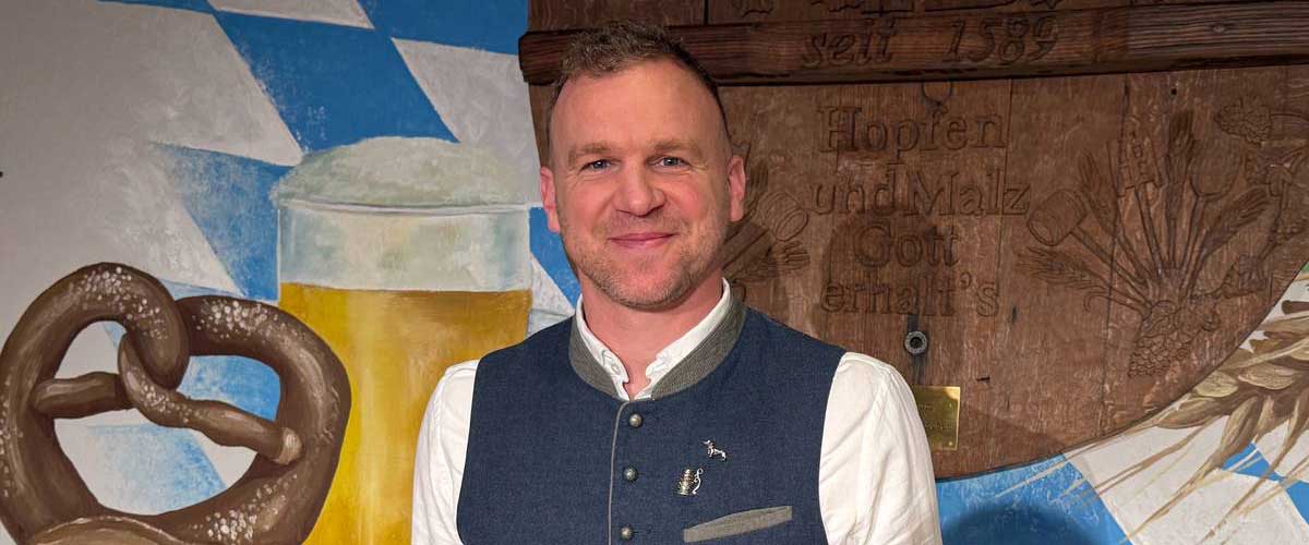 Sascha Dum im Podcast Born to Pflege